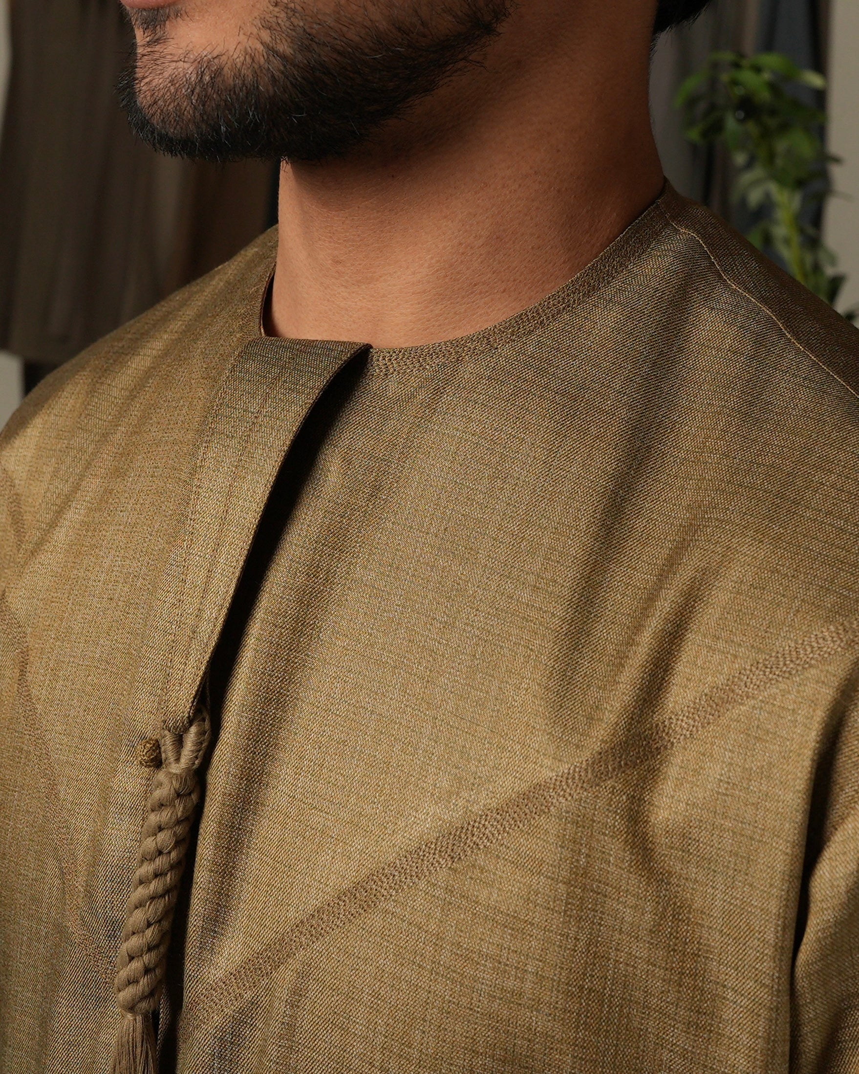 Cashmere Gold Emirati Thobe