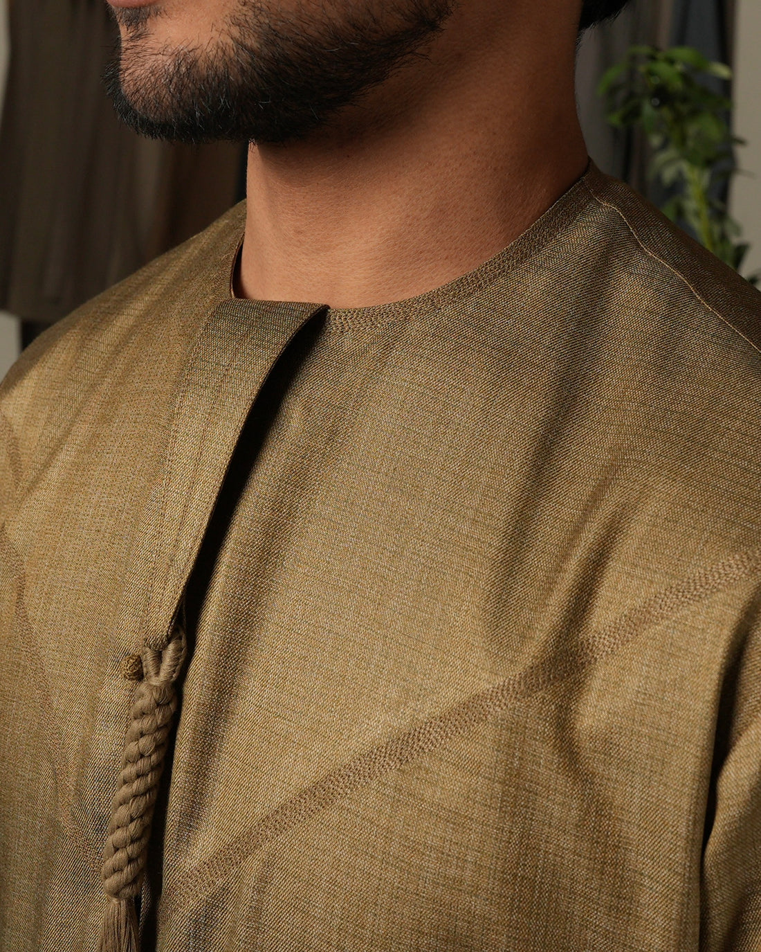 Cashmere Gold Emirati Thobe