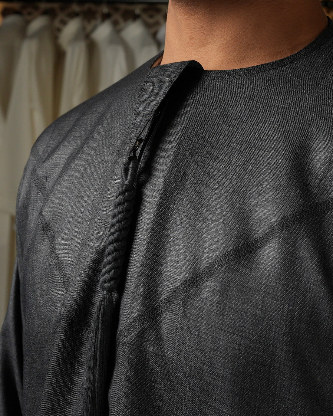 Cashmere Charcoal Emirati Thobe
