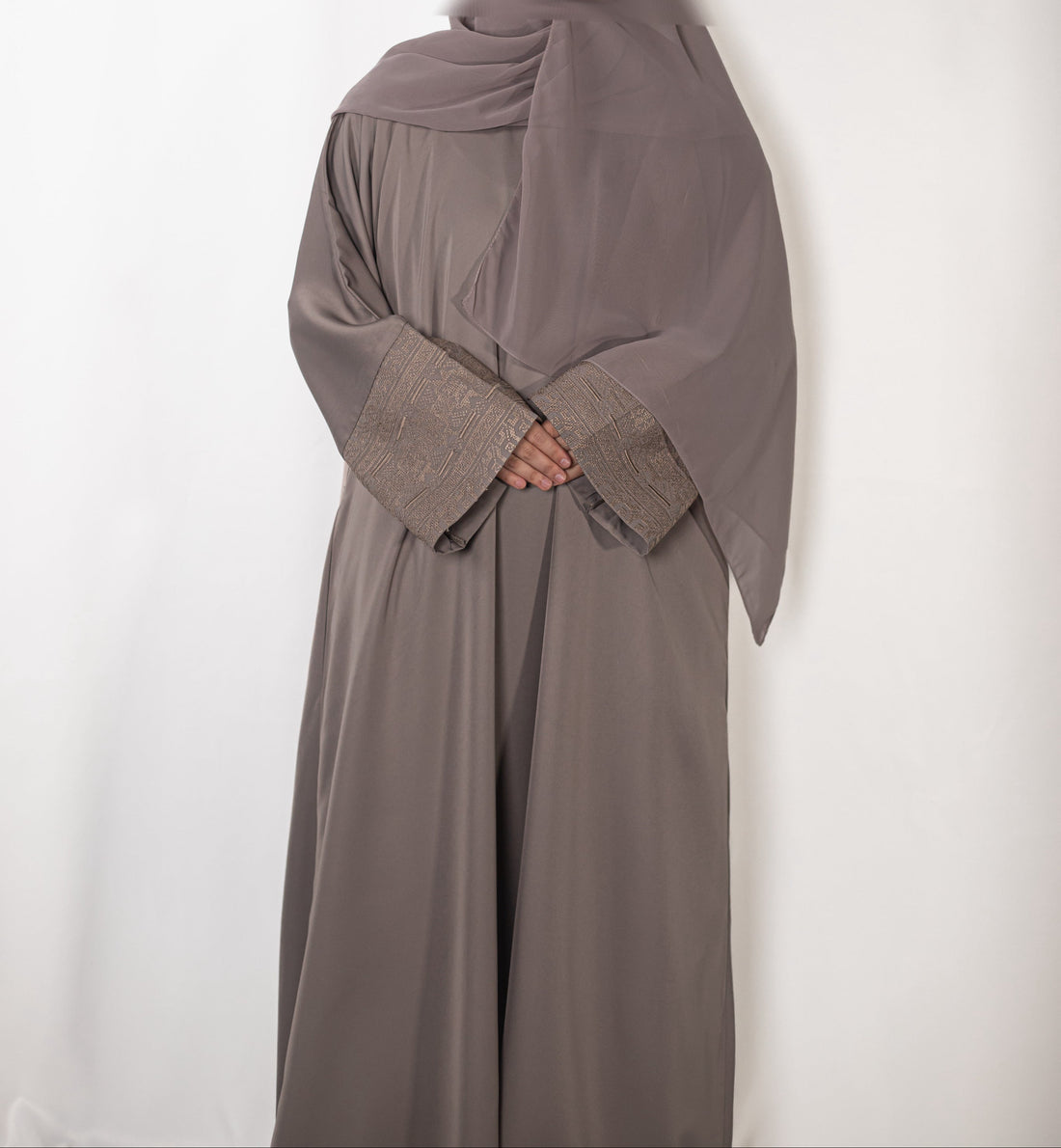 Ivory Jacquard Geometric Abaya