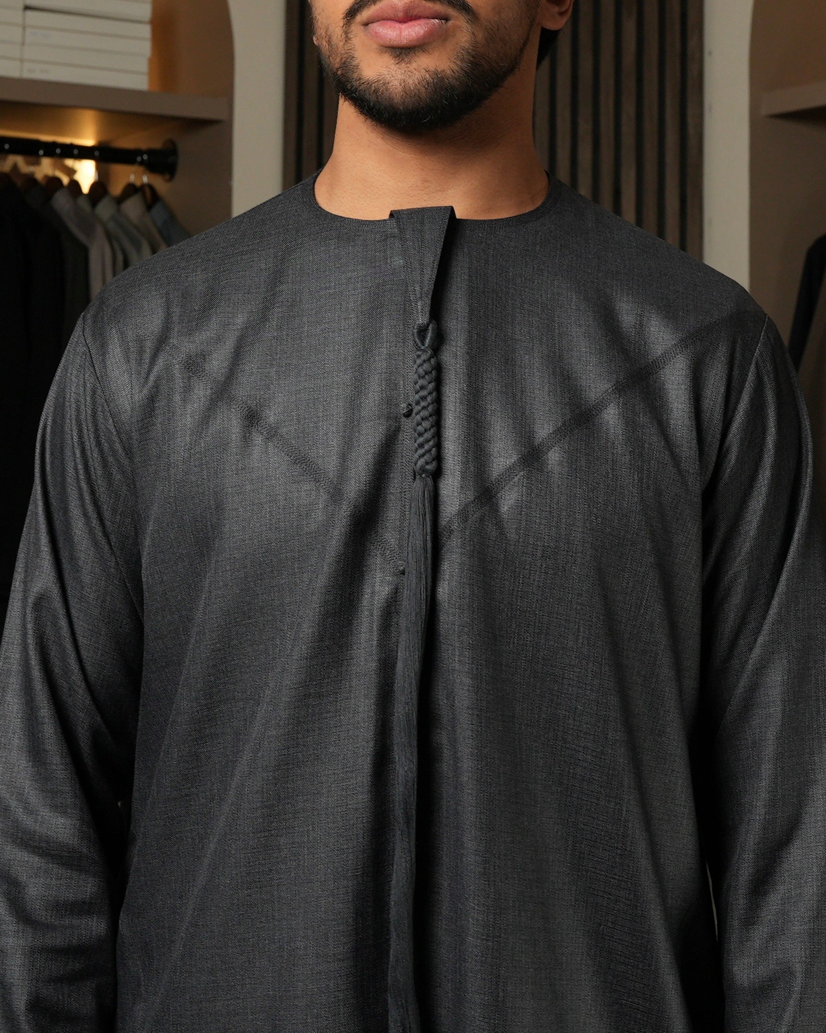 Cashmere Charcoal Emirati Thobe