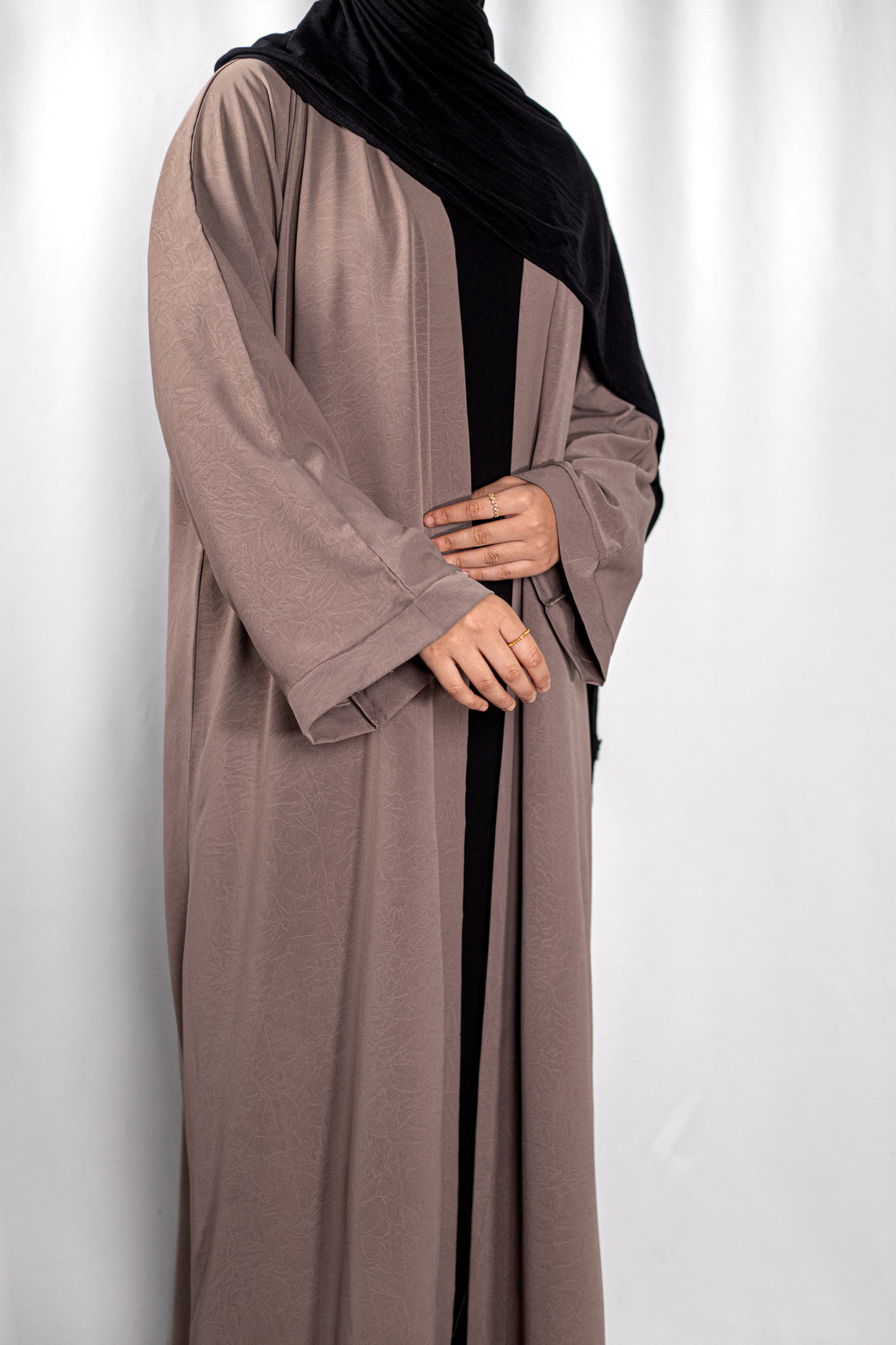 Dusty Pink Floral Open Abaya