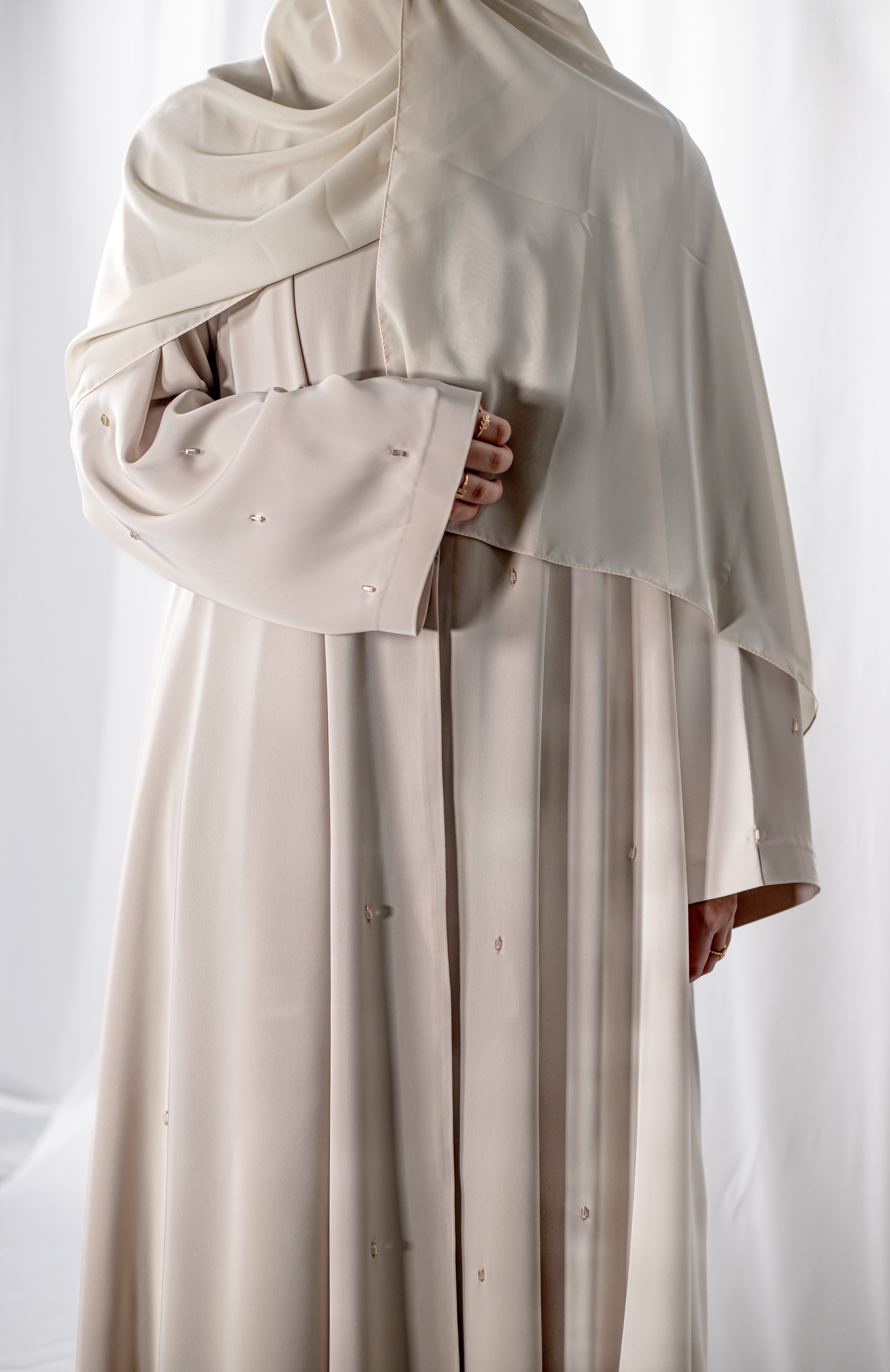 Beige Lux Open Abaya