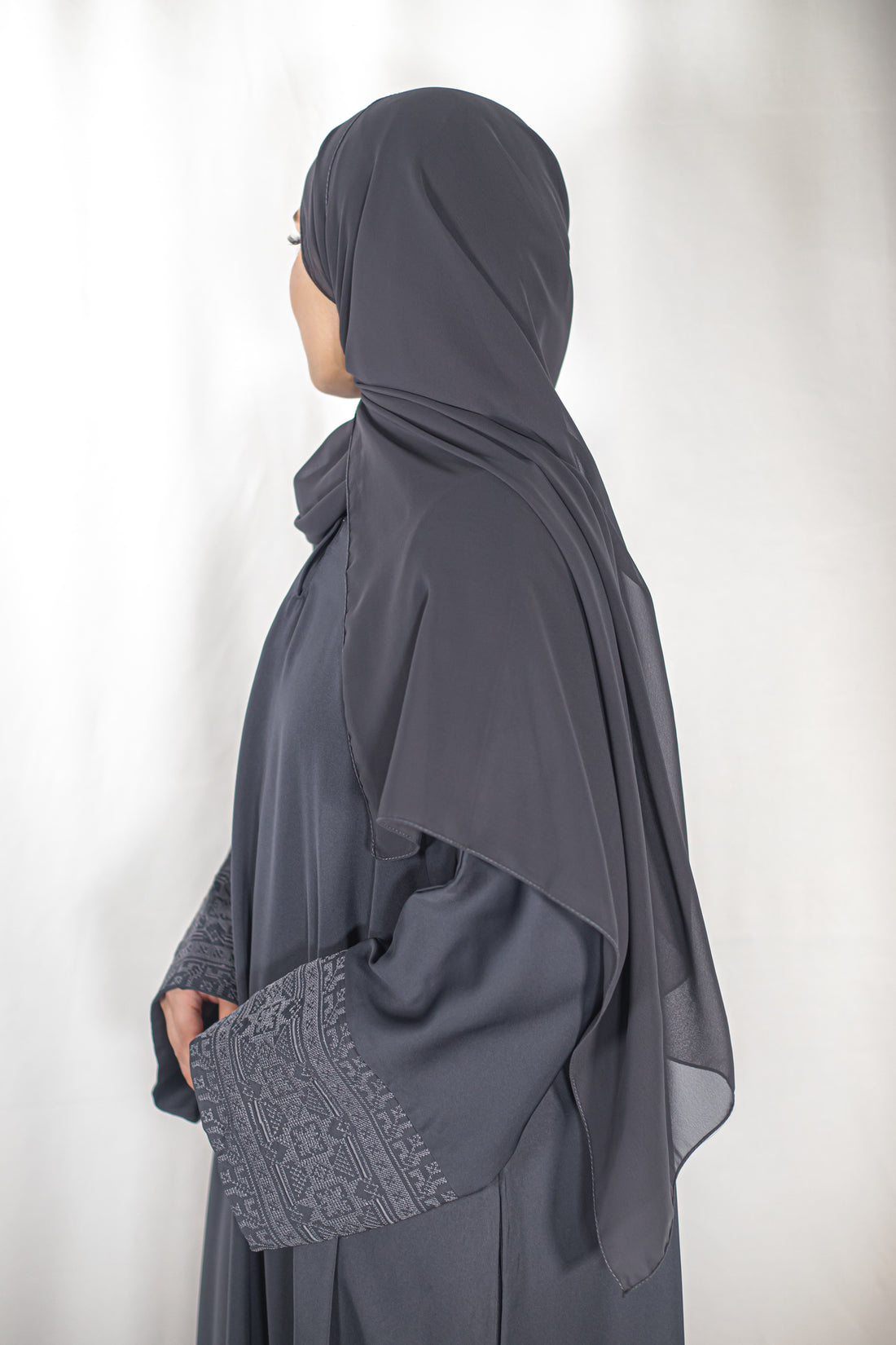 Grey Jacquard Geometric Abaya