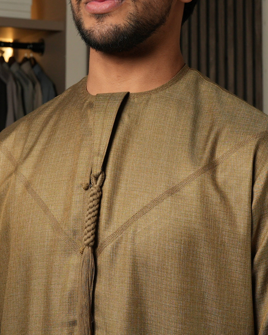 Cashmere Gold Emirati Thobe