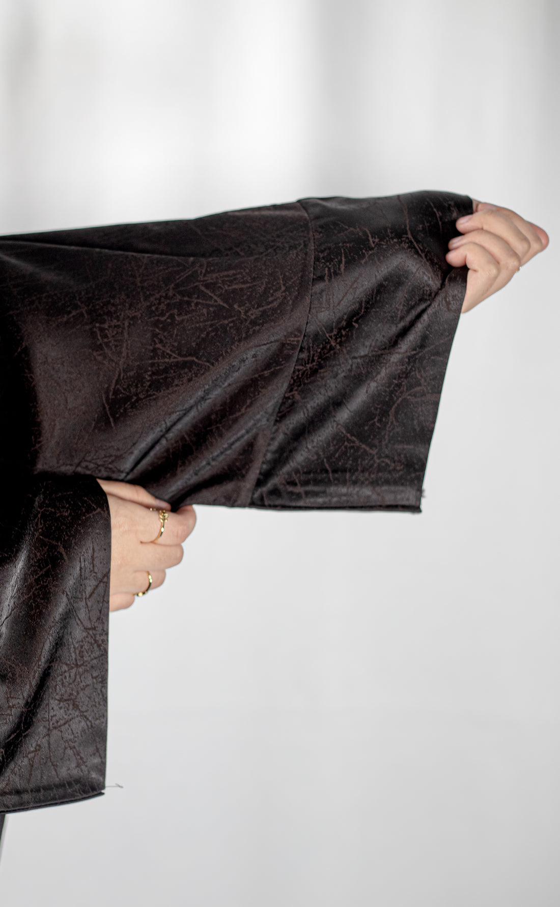 Dark Brown Marble Batwing Abaya
