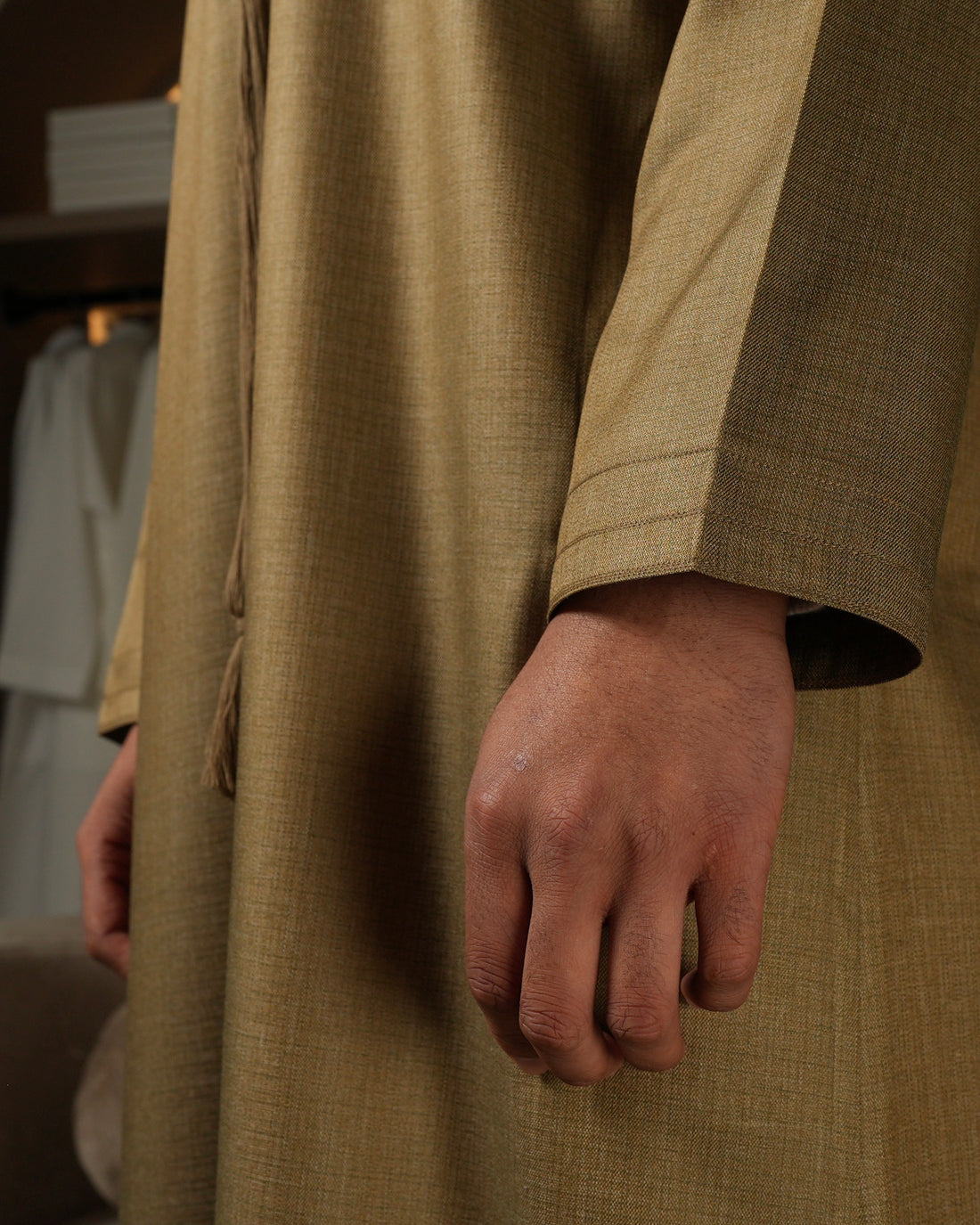 Cashmere Gold Emirati Thobe