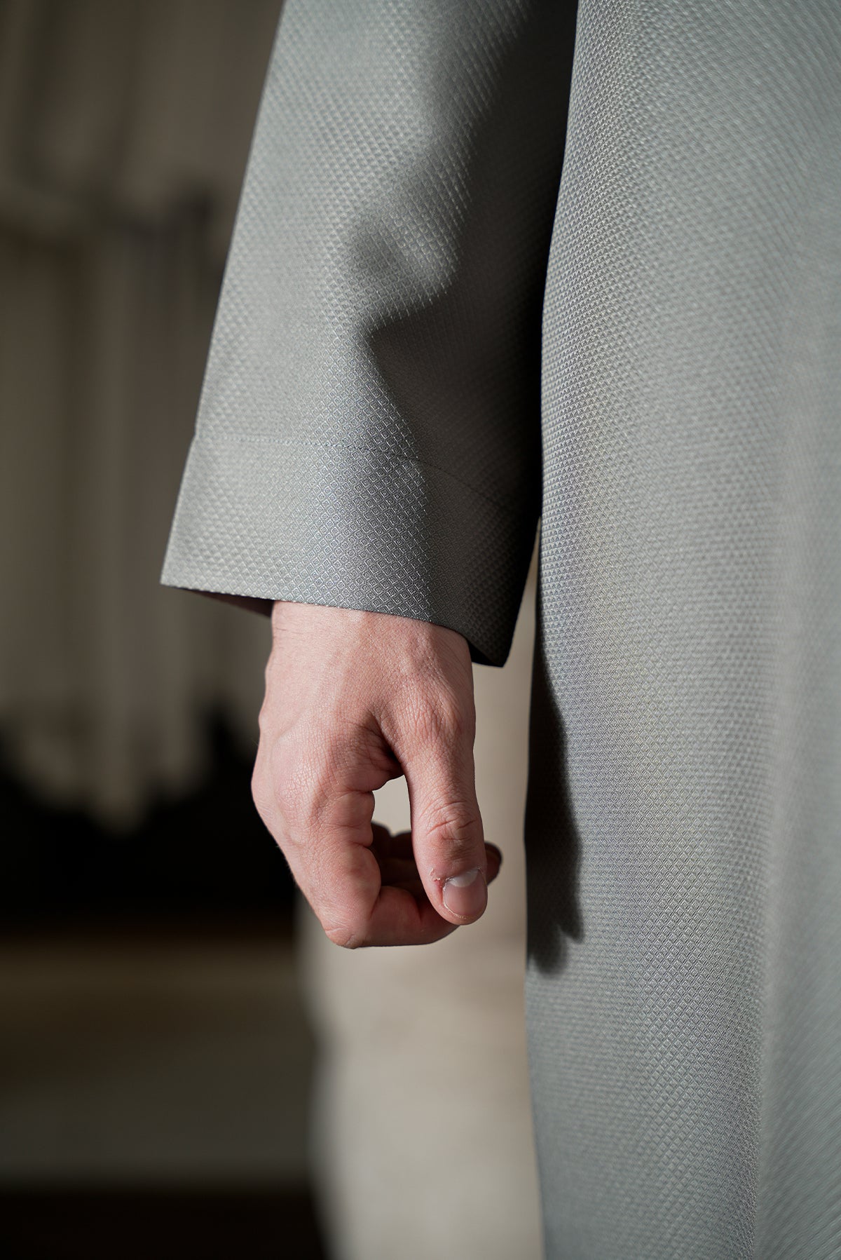 Classic Silver Button Thobe