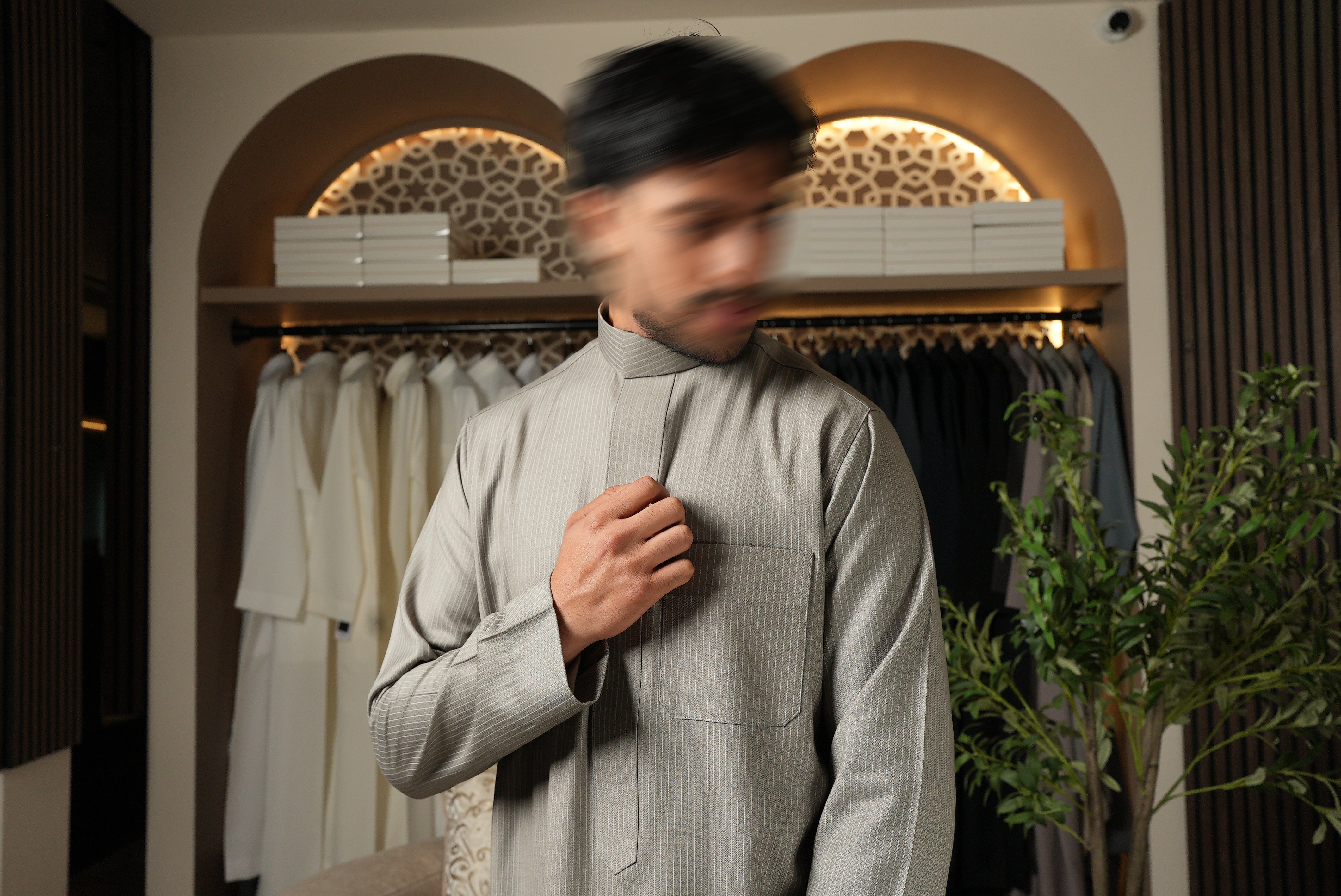 Saudi Silver Pinstripe Winter Thobe