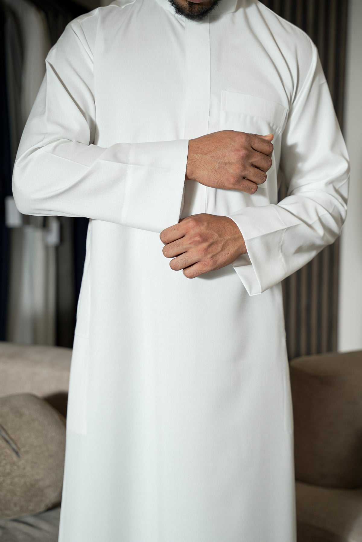 White Kuwaiti Thobe
